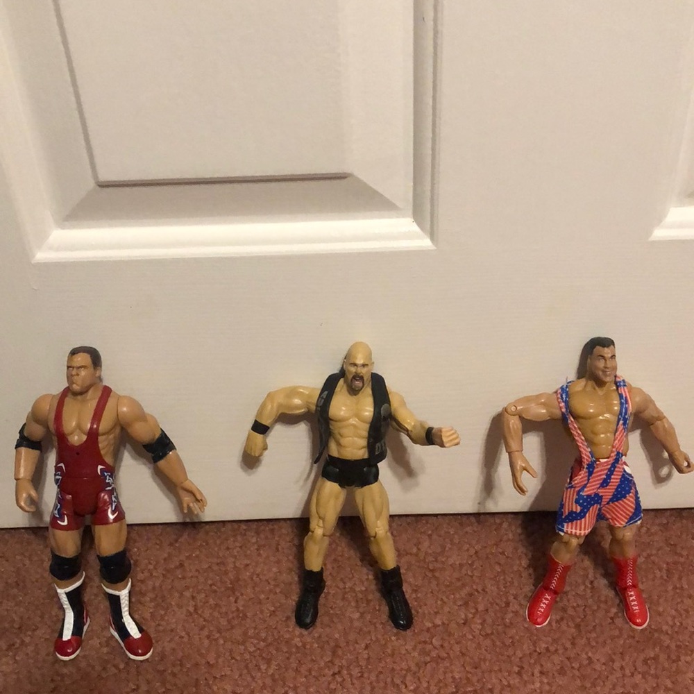WWE Wrestlers - Picture 2 of 3